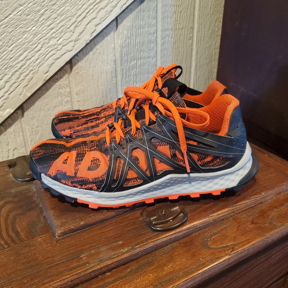 Adidas mens vigor bounce trail runner shoes size 7 1/2